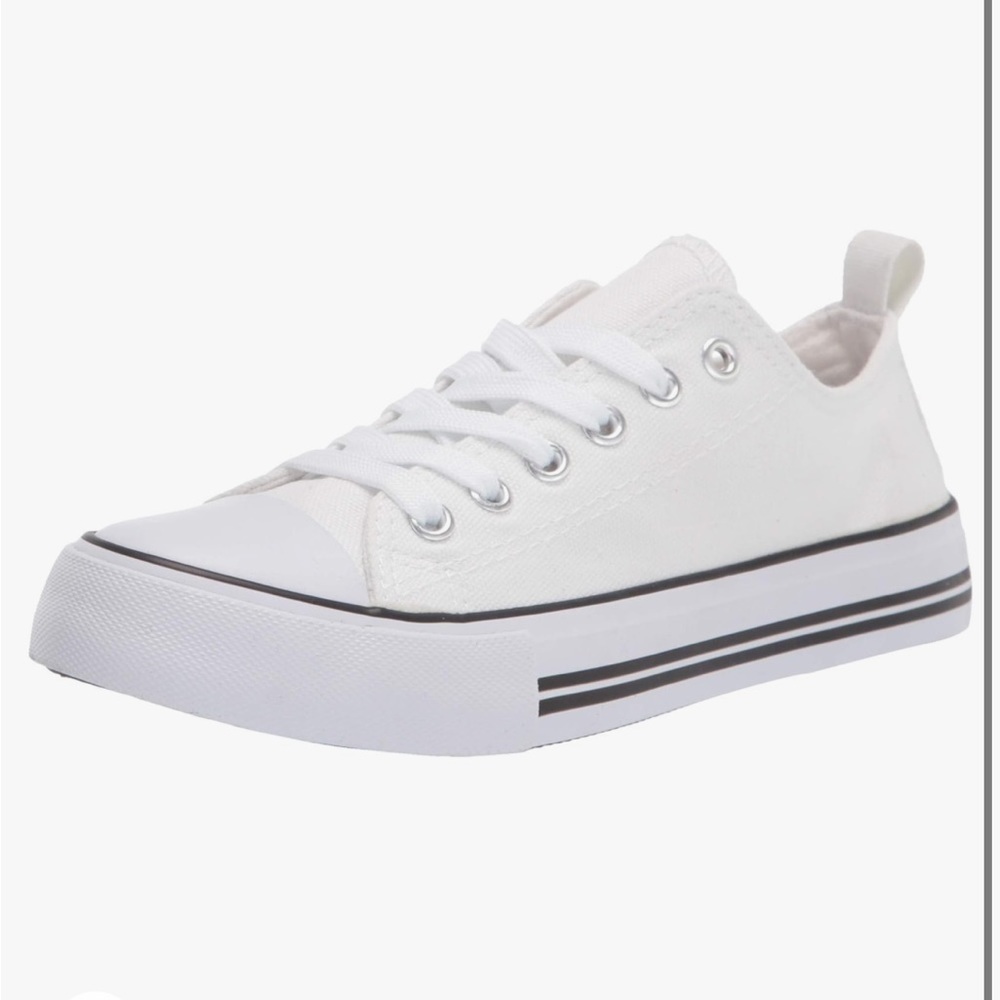 The Fashion Supply Low Top Cap Toe Women Sneakers